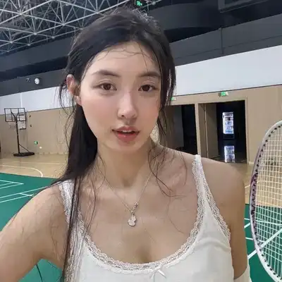 邓悦
